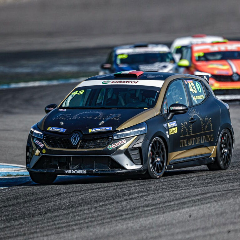 Damiano Puccetti 1440x1440 04