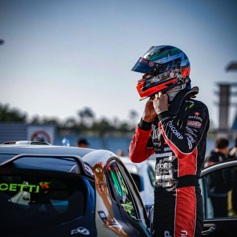 Damiano Puccetti 1440x1440 06